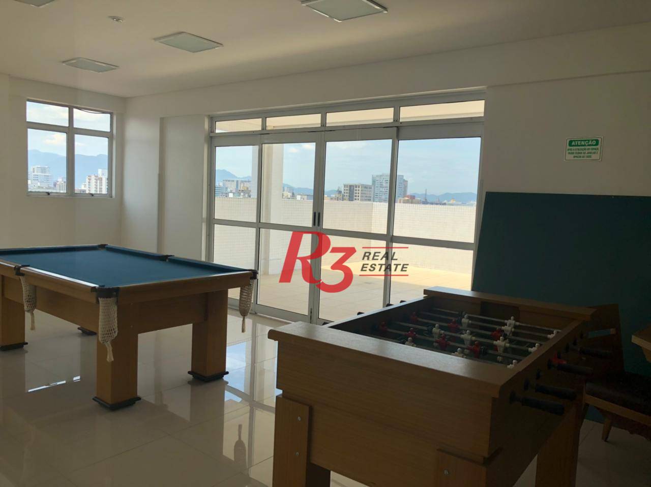 Apartamento à venda com 2 quartos, 61m² - Foto 28