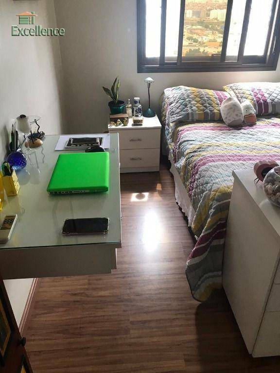 Apartamento à venda com 4 quartos, 230m² - Foto 34