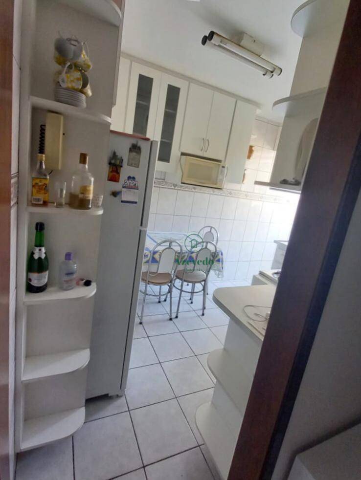 Apartamento à venda com 2 quartos, 64m² - Foto 5