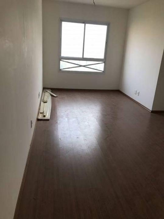 Apartamento à venda com 3 quartos, 69m² - Foto 2