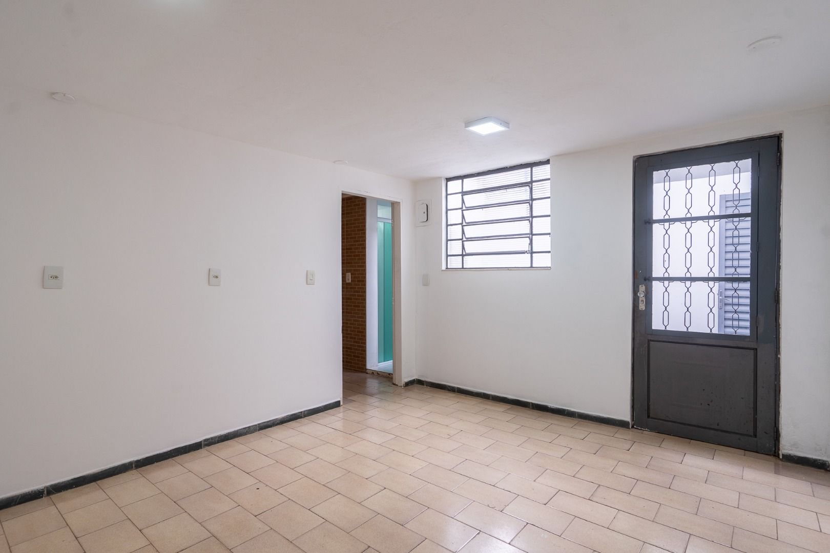 Casa à venda com 4 quartos, 265m² - Foto 30