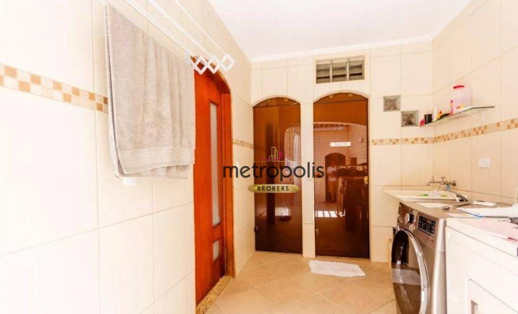 Casa à venda com 3 quartos, 241m² - Foto 44