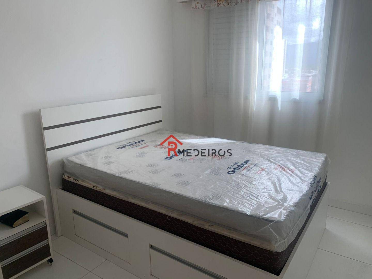 Apartamento à venda com 1 quarto, 55m² - Foto 17