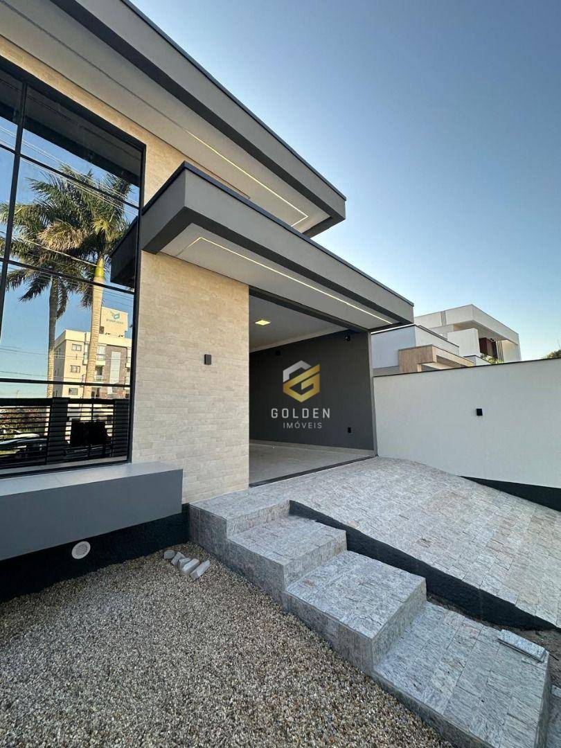 Casa, 3 quartos, 124 m² - Foto 1