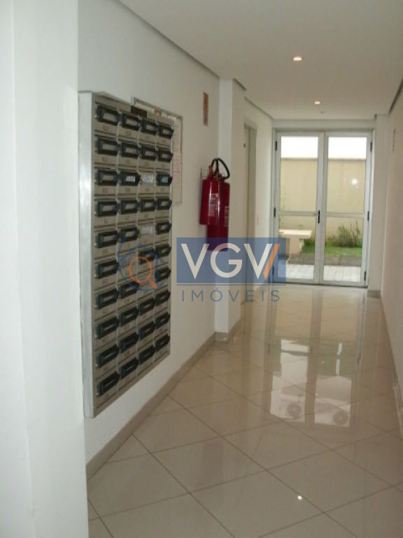 Apartamento à venda com 3 quartos, 80m² - Foto 3