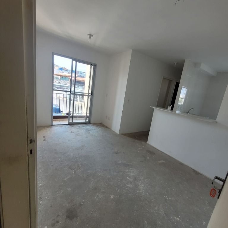 Apartamento à venda com 2 quartos, 47m² - Foto 2