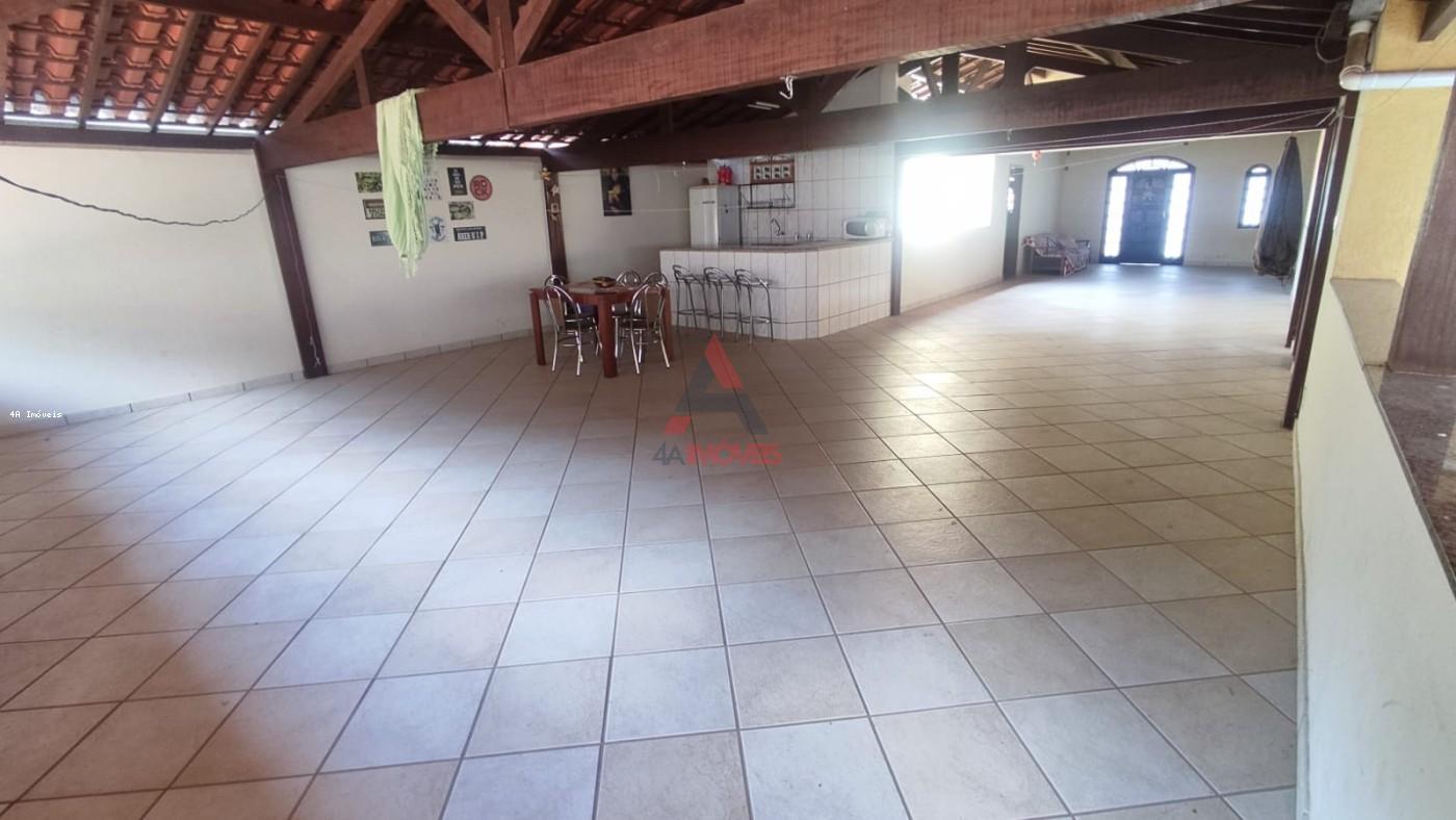 Casa à venda com 5 quartos, 300m² - Foto 17