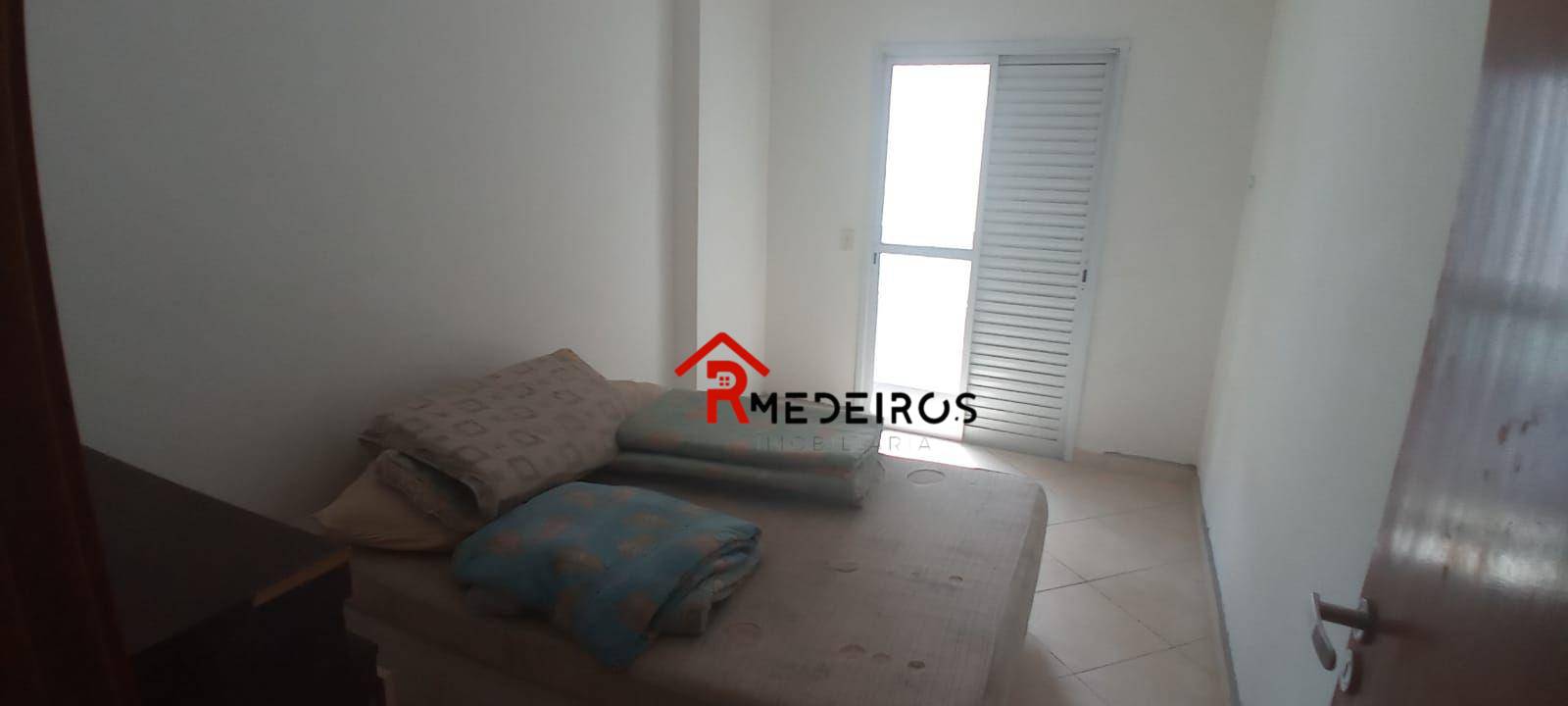 Apartamento à venda com 2 quartos, 96m² - Foto 5