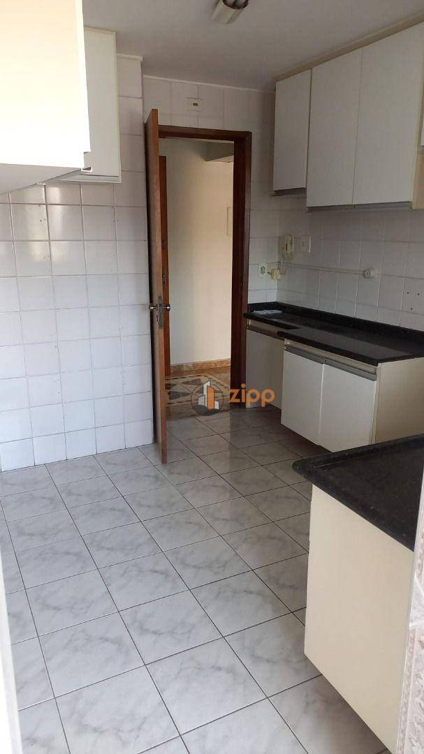 Apartamento à venda com 2 quartos, 70m² - Foto 18