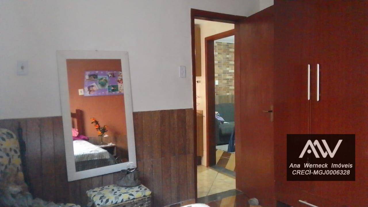 Casa à venda com 7 quartos, 400m² - Foto 15