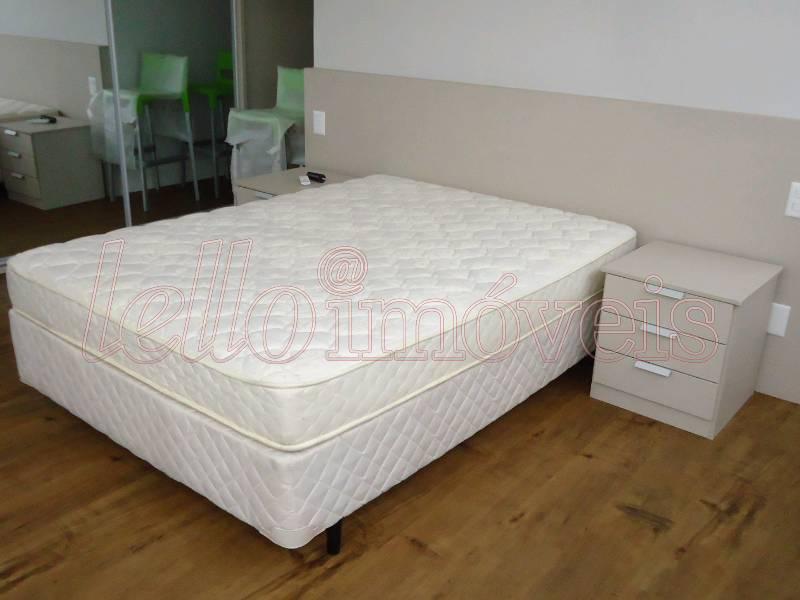 Apartamento para alugar com 1 quarto, 70m² - Foto 11