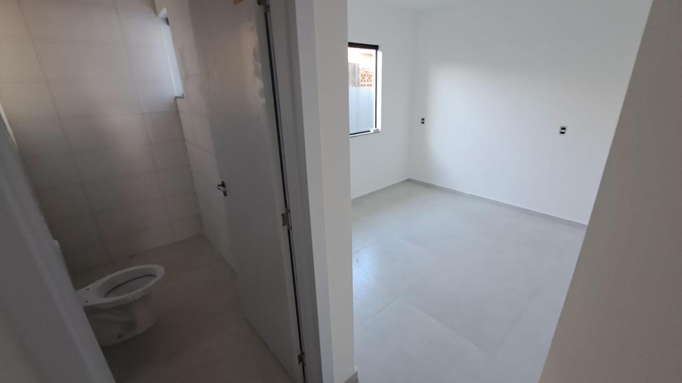 Casa à venda com 3 quartos, 65m² - Foto 7