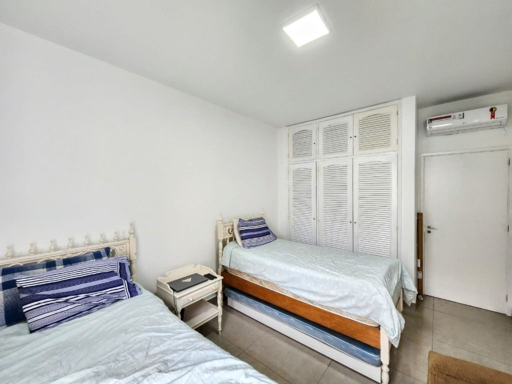 Apartamento à venda com 2 quartos, 100m² - Foto 15