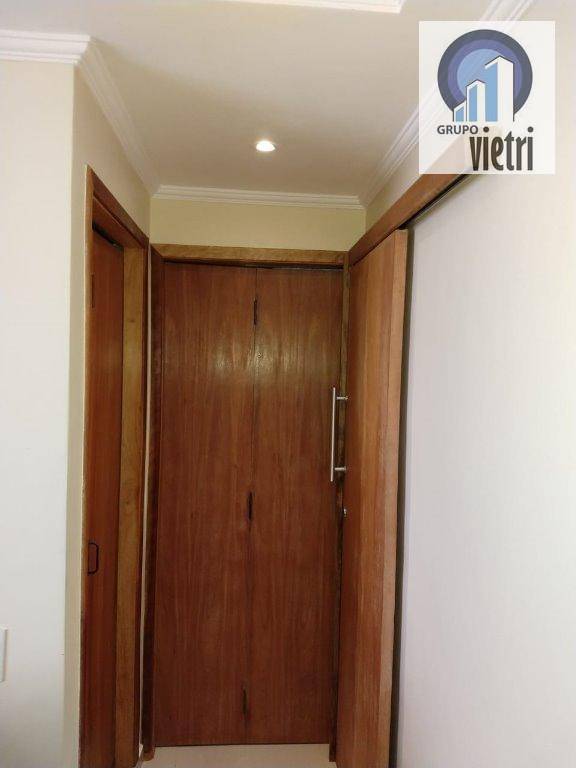 Apartamento à venda com 2 quartos, 38m² - Foto 19