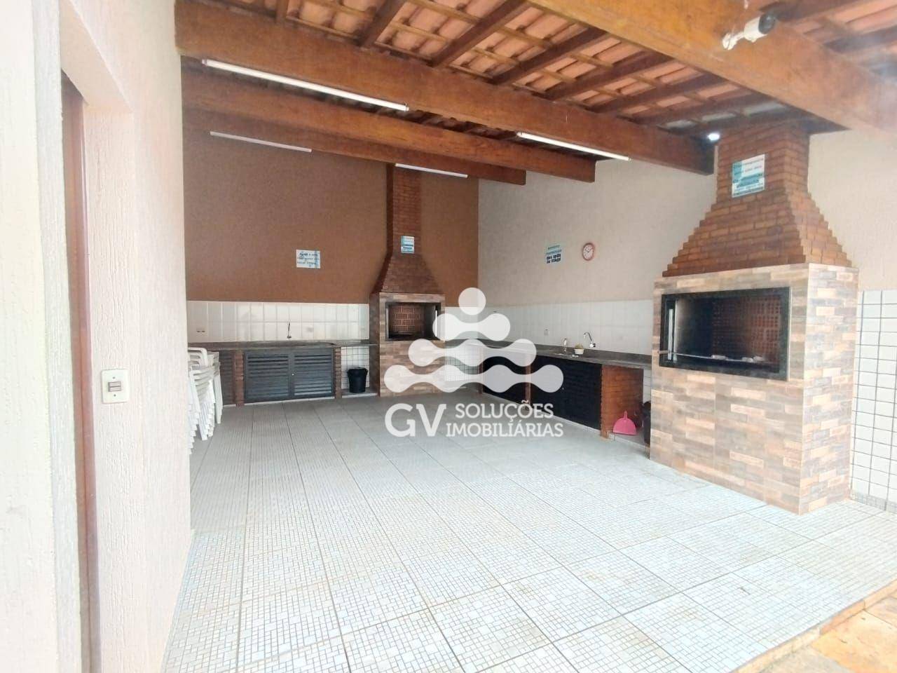 Apartamento à venda com 2 quartos, 67m² - Foto 2