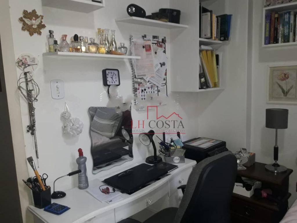 Apartamento à venda com 2 quartos, 70m² - Foto 6