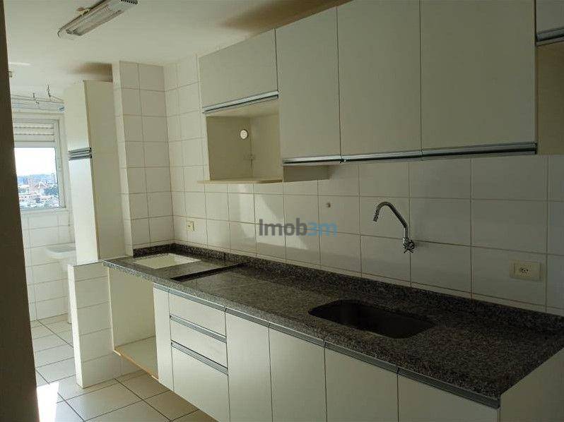 Apartamento para alugar com 2 quartos, 70m² - Foto 9