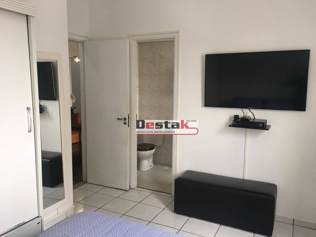 Apartamento à venda com 2 quartos, 65m² - Foto 12