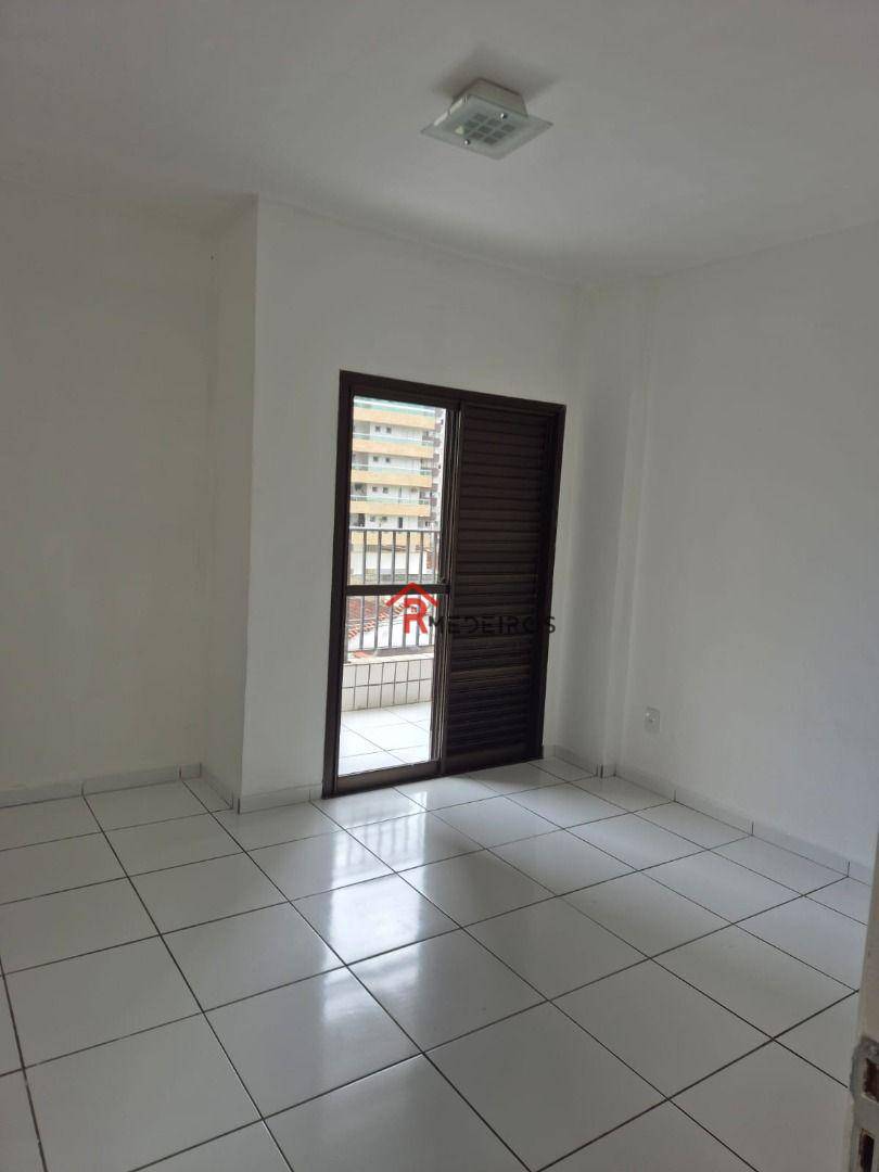 Apartamento à venda com 1 quarto, 45m² - Foto 2