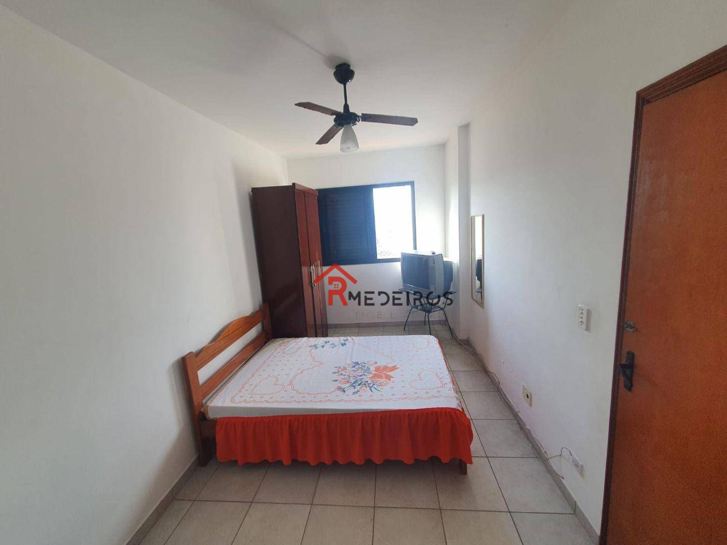 Apartamento à venda com 1 quarto, 50m² - Foto 9