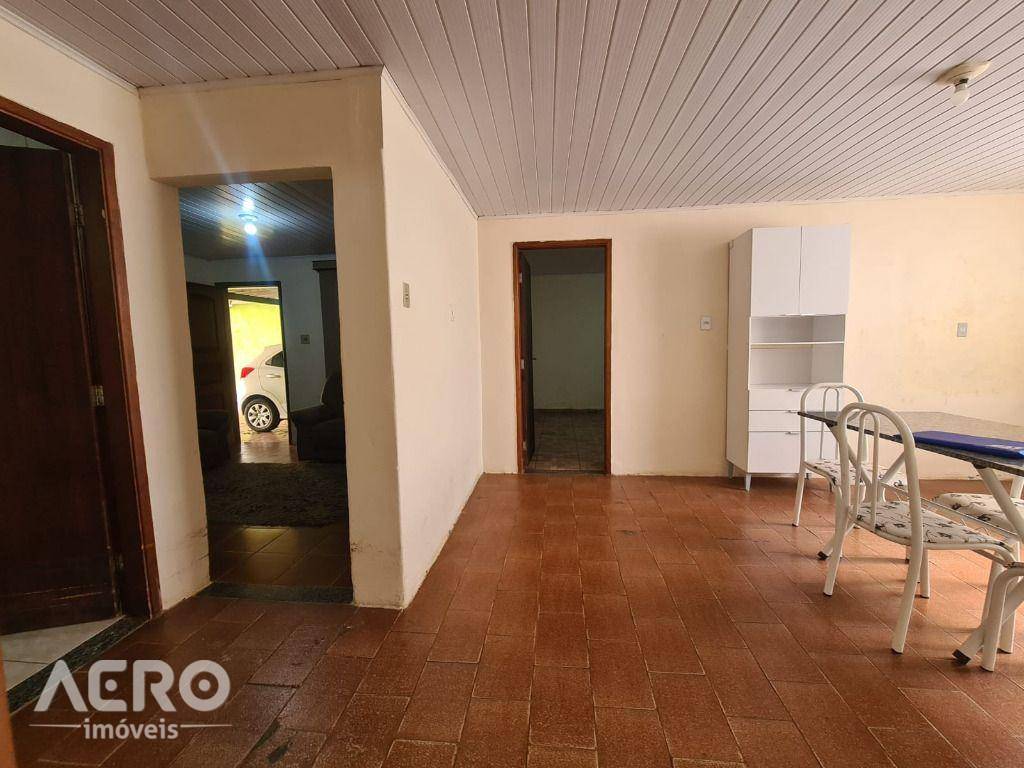 Casa à venda com 2 quartos, 118m² - Foto 7