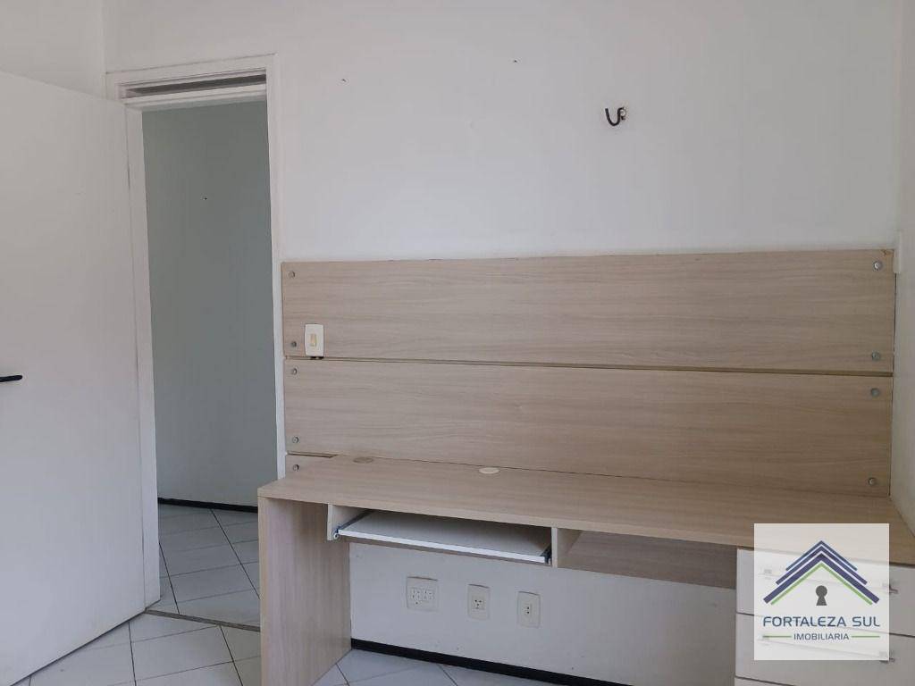 Apartamento à venda com 3 quartos, 81m² - Foto 20