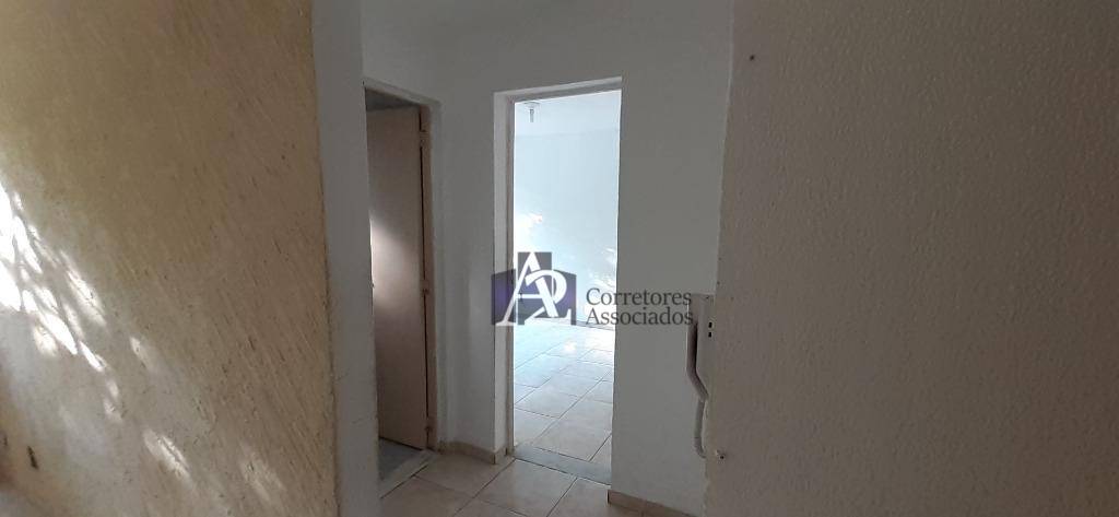 Apartamento à venda com 1 quarto, 50m² - Foto 8