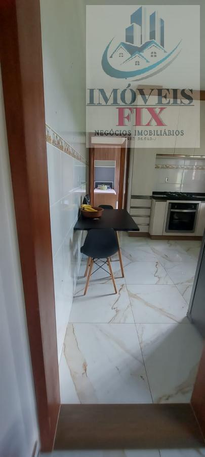 Casa à venda com 2 quartos, 90m² - Foto 6