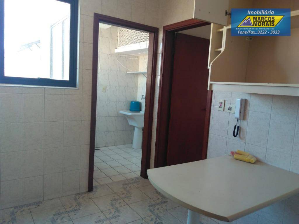 Apartamento à venda com 3 quartos, 98m² - Foto 10