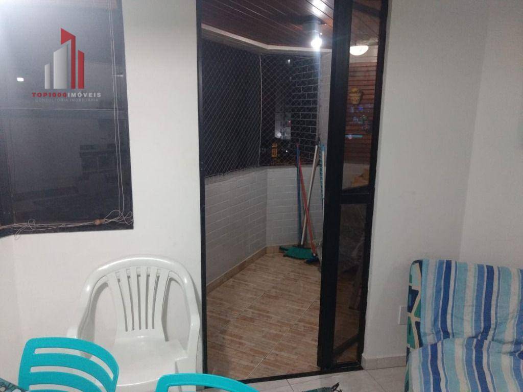 Apartamento à venda com 2 quartos, 61m² - Foto 5