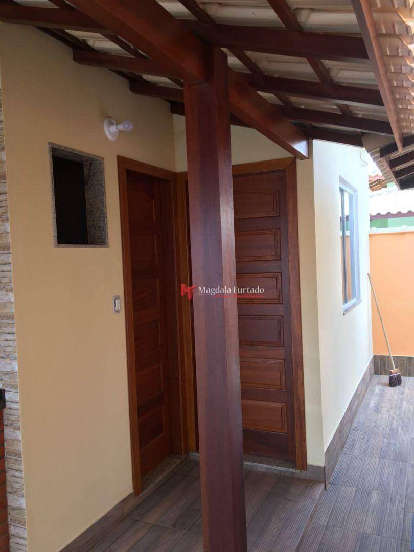 Casa à venda com 3 quartos, 70m² - Foto 6