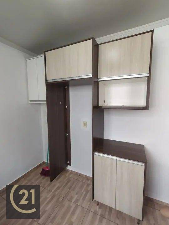 Apartamento à venda com 2 quartos, 42m² - Foto 2