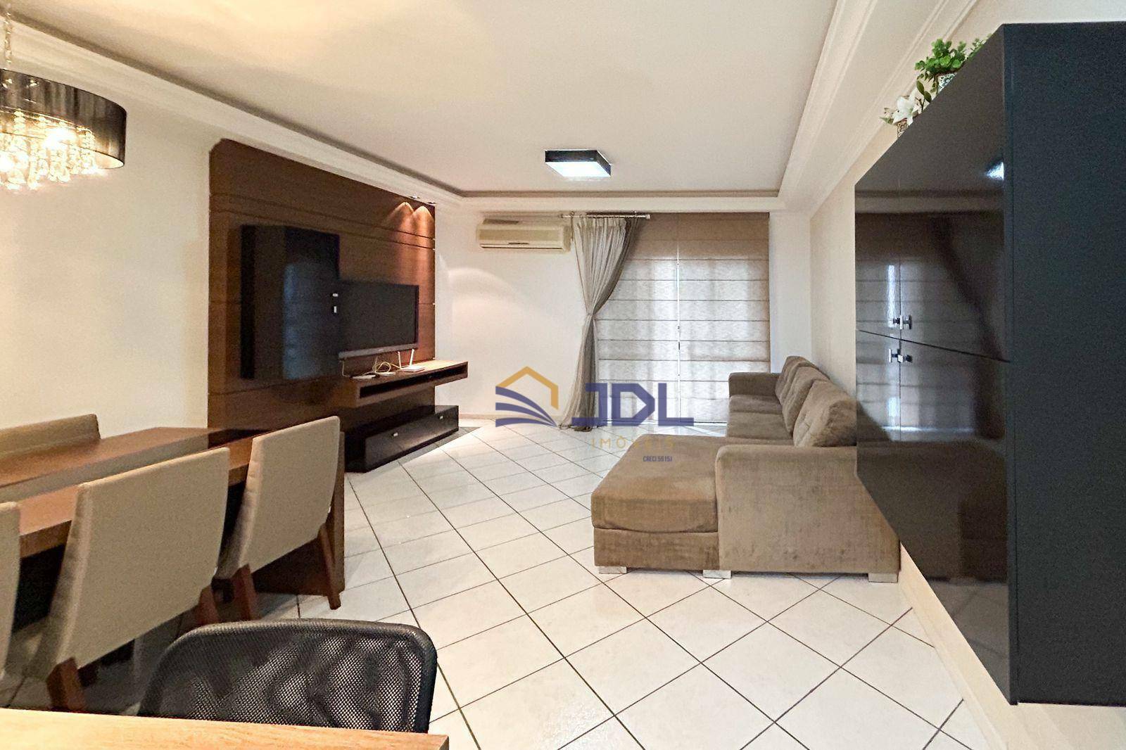 Apartamento à venda com 3 quartos, 145m² - Foto 2