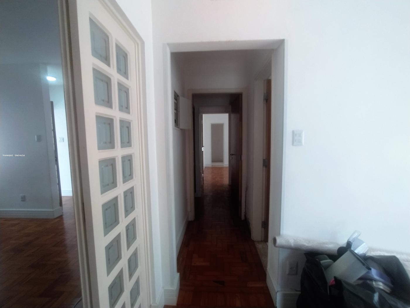 Prédio Inteiro à venda com 3 quartos, 270m² - Foto 13