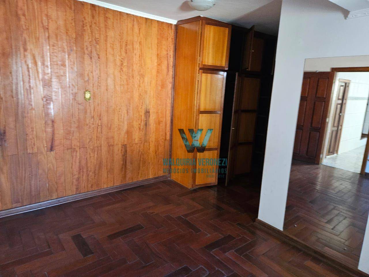 Casa de Condomínio para alugar com 4 quartos, 244m² - Foto 7