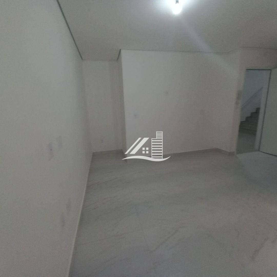 Apartamento à venda com 2 quartos, 42m² - Foto 16