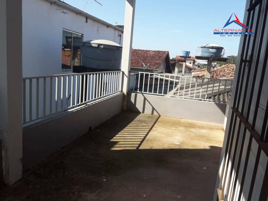 Casa à venda com 3 quartos, 450m² - Foto 53