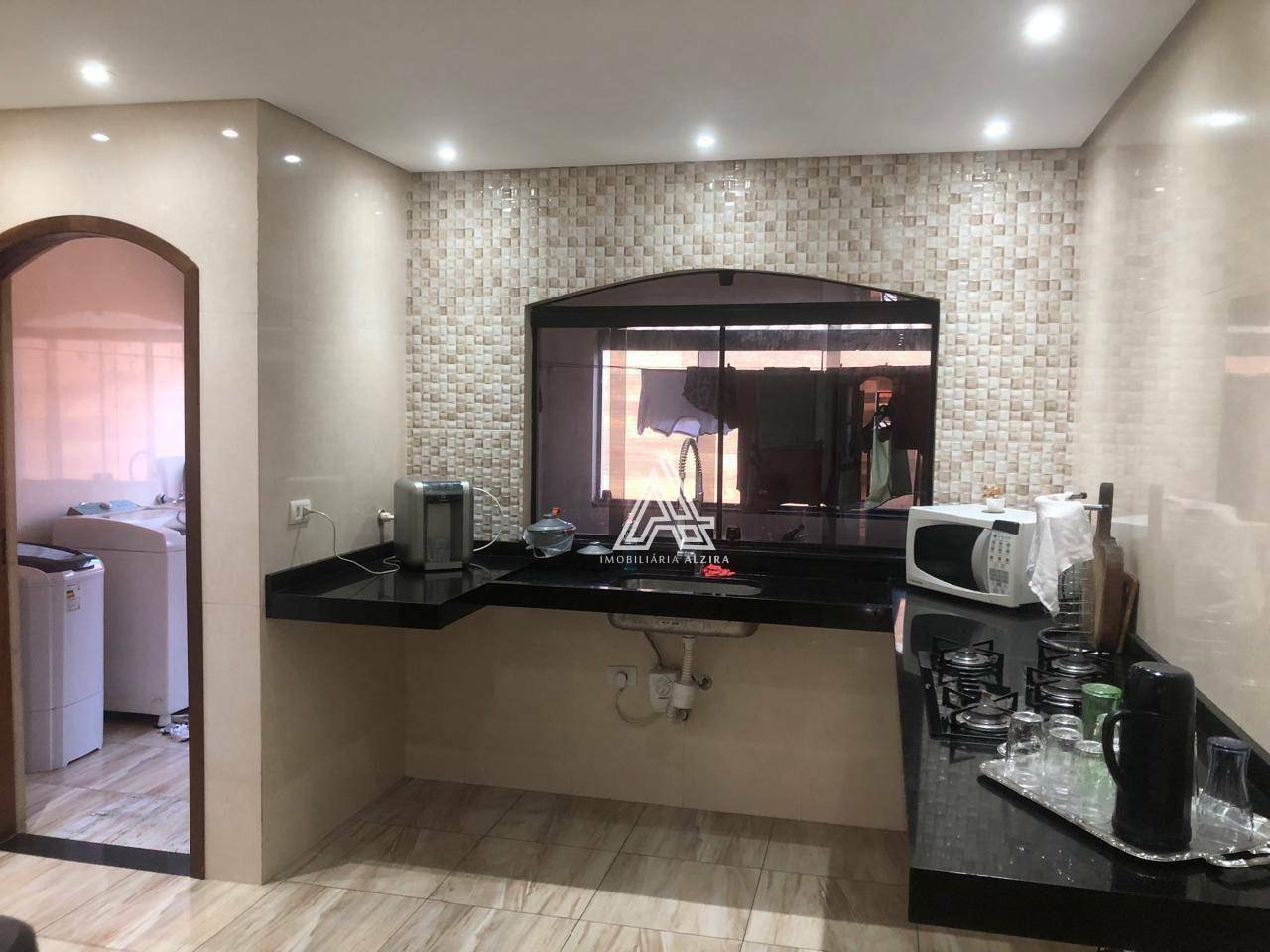 Sobrado à venda com 2 quartos, 253m² - Foto 13