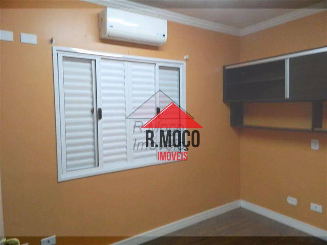 Sobrado à venda com 3 quartos, 201m² - Foto 33