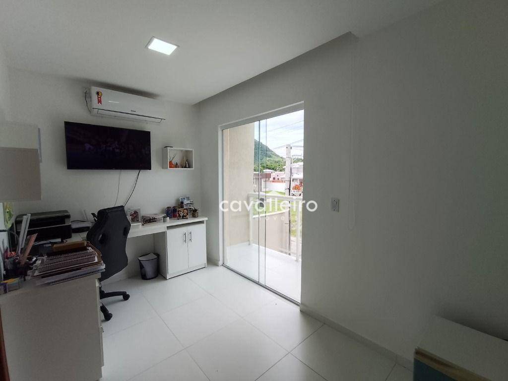 Casa de Condomínio à venda com 3 quartos, 180m² - Foto 3