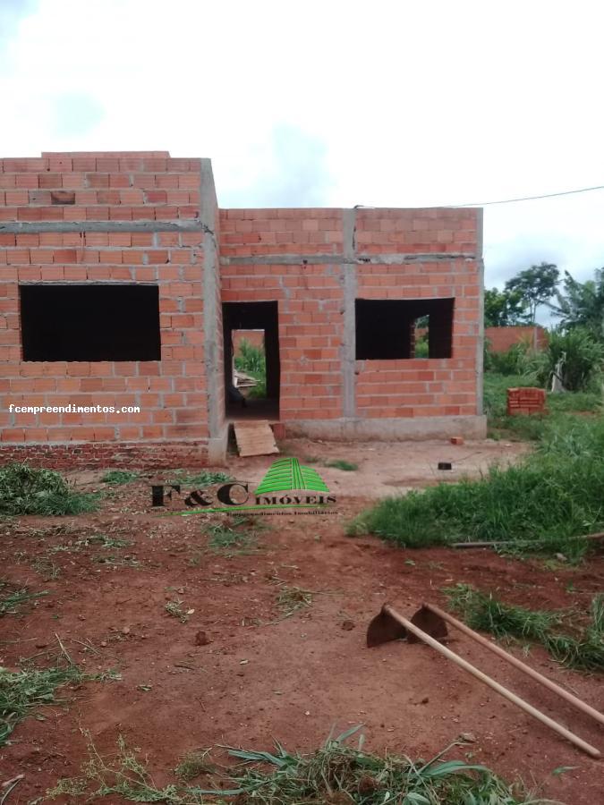 Fazenda à venda com 3 quartos, 1200m² - Foto 1