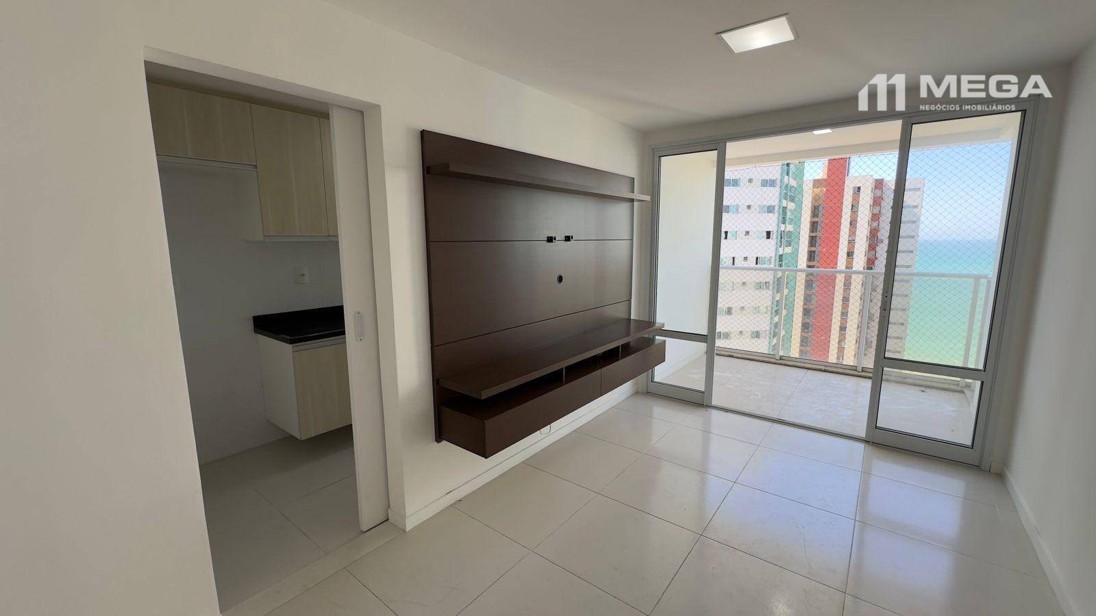 Apartamento à venda com 2 quartos, 65m² - Foto 2