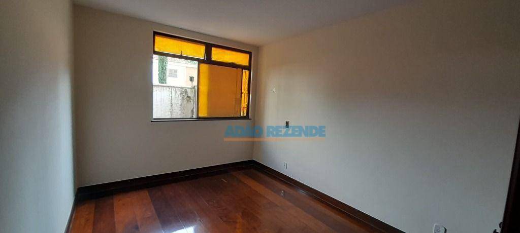 Apartamento à venda com 3 quartos, 114m² - Foto 14