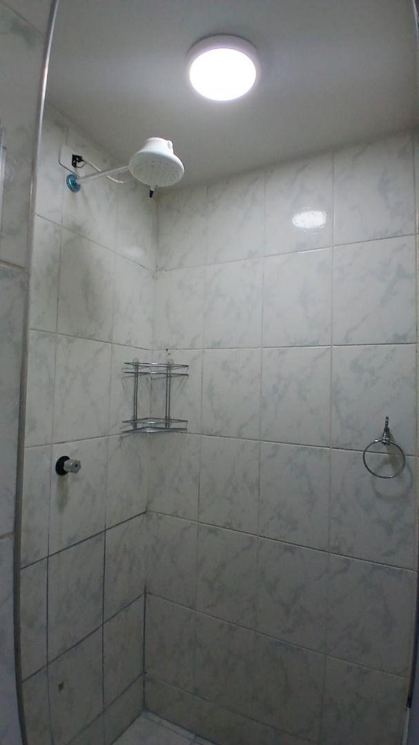 Apartamento para alugar com 2 quartos, 75m² - Foto 13