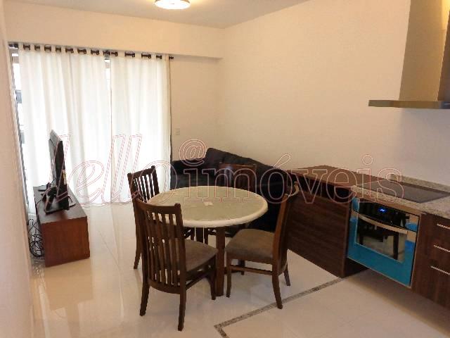 Apartamento para alugar com 1 quarto, 62m² - Foto 1