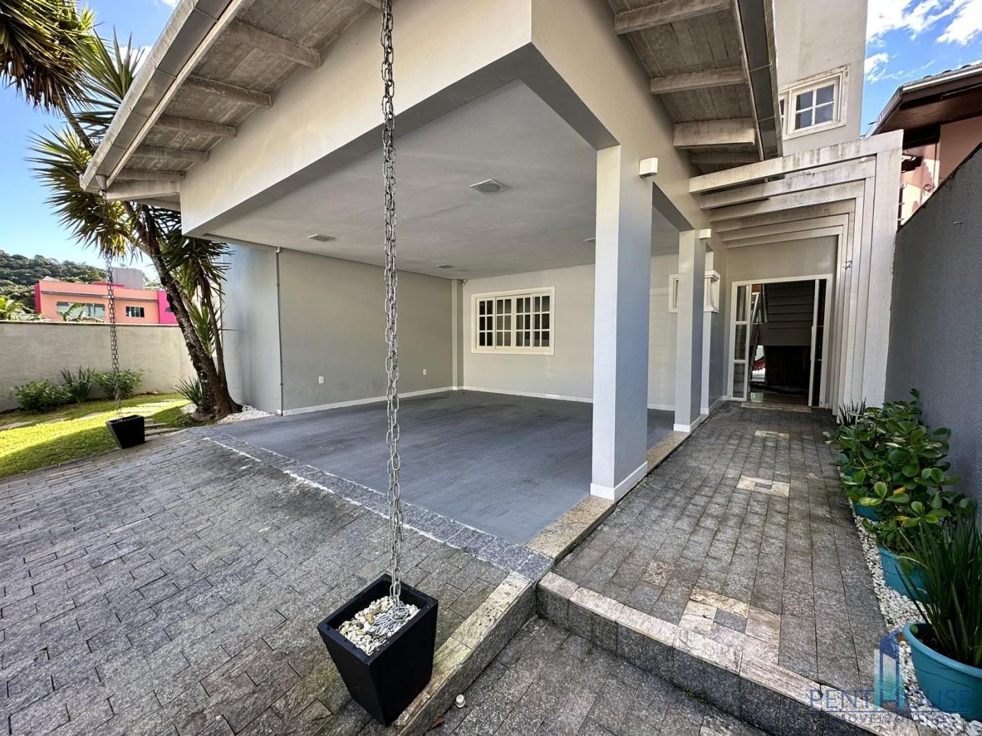 Casa, 3 quartos, 300 m² - Foto 1