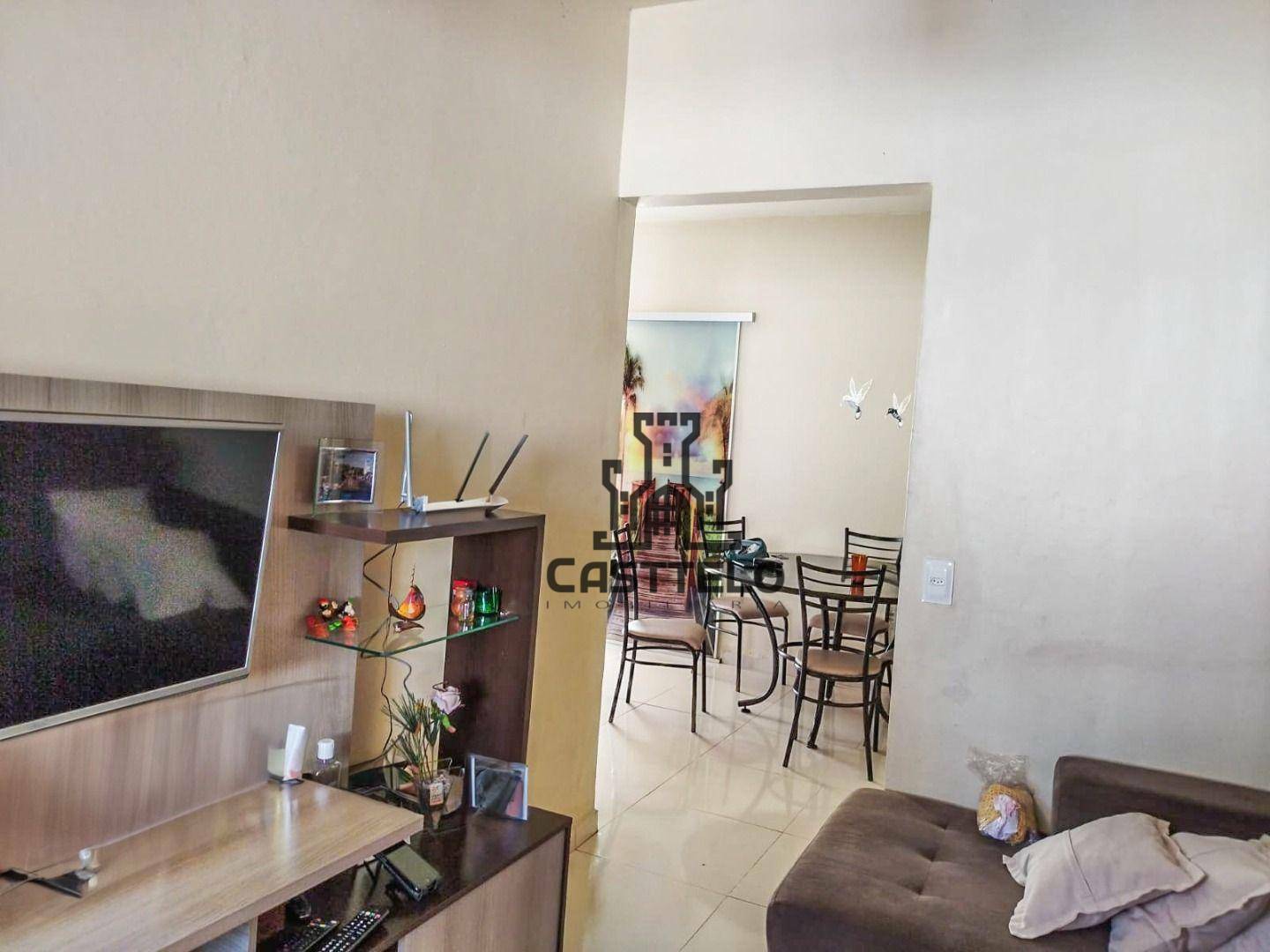 Casa à venda com 3 quartos, 70m² - Foto 5