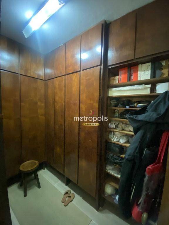 Sobrado à venda com 4 quartos, 200m² - Foto 20