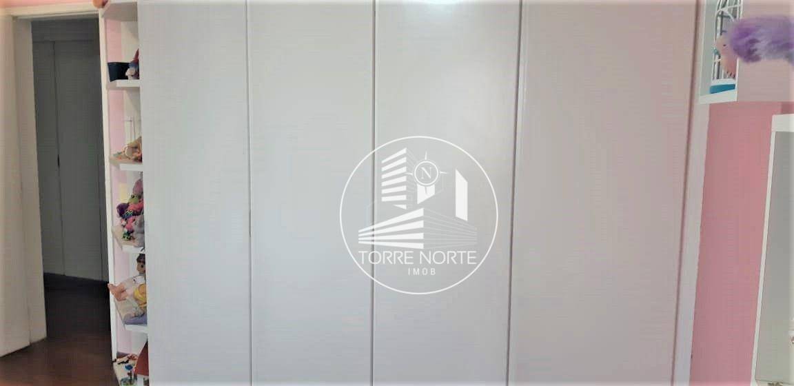 Apartamento à venda com 4 quartos, 240m² - Foto 25