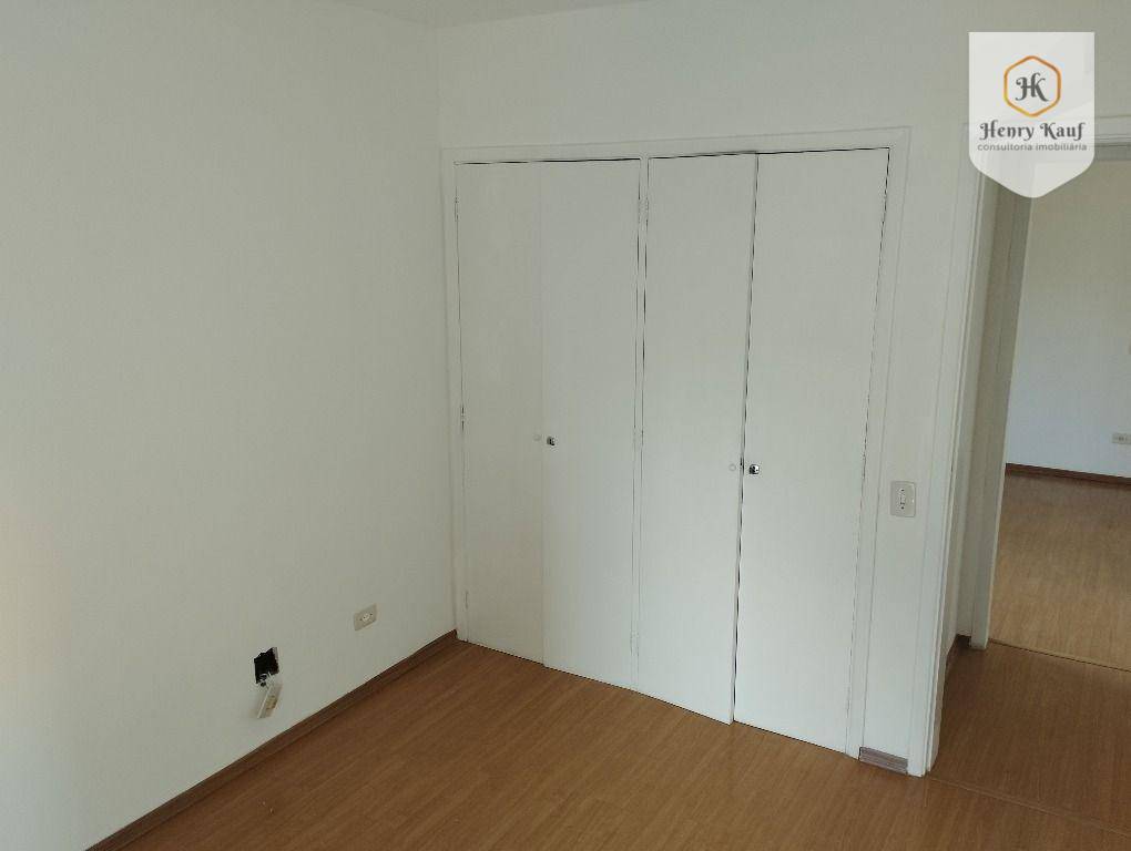 Apartamento para alugar com 3 quartos, 118m² - Foto 29